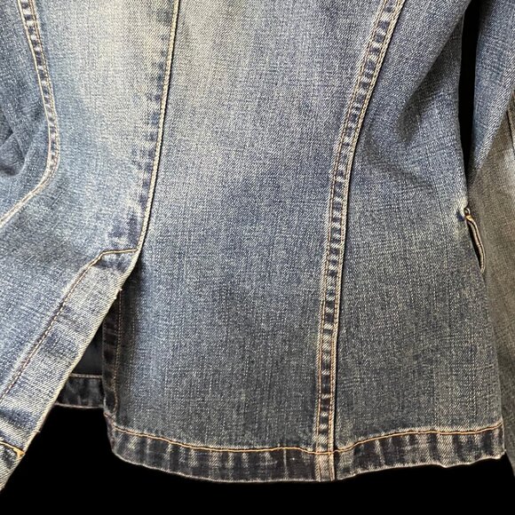 Vintage Y2K 2002 GAP Denim Jacket Size Small 100% Cotton Hong Kong - Picture 6 of 7
